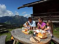 Ausztria - Felső Ausztria - Salzkammergut - Strobl, Abersee am Wolfgangsee - Bauernhof Hochfeldbauer