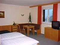 Ausztria - Felső Ausztria - Salzkammergut - Unterach-Weyregg-Steinbach am ATTERSEE - Stradhotel Weyregg